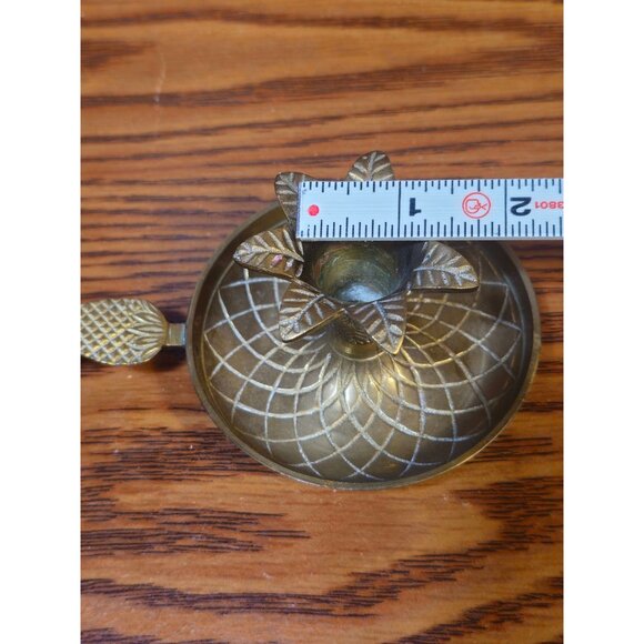 Vintage Pineapple Motif Brass Chamberstick Candleholder - Picture 4 of 6